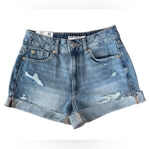 NWT Garage “Mom” Shorts